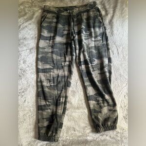 Wild Fable Camo Joggers